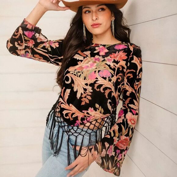 Sterling & Stitch Velvet Burnout Fringe Rose Blouse Size Medium - Picture 1 of 13